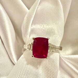❤️Ruby Cushion-Cut Ring in Sterling Silver❤️